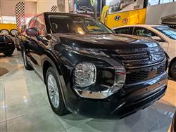 ميتسوبيشي اوتلاندر